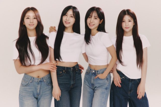 K-POP・アジア Apink gvorggmxiaamvqt.jpeg?w=640