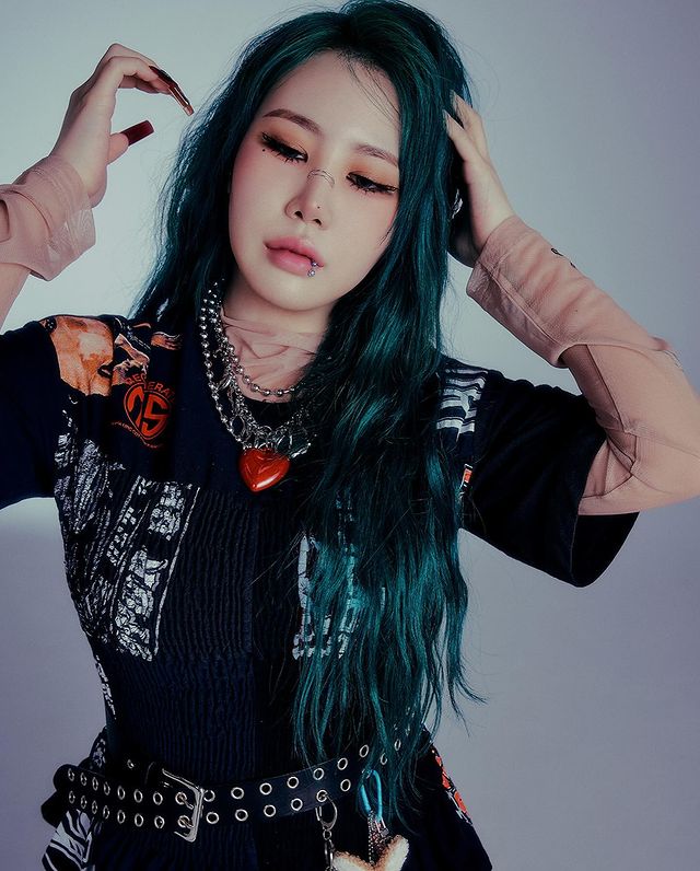 Jamie (M.O.L.A, ex-15&) Perfil&nbsp;(2026)