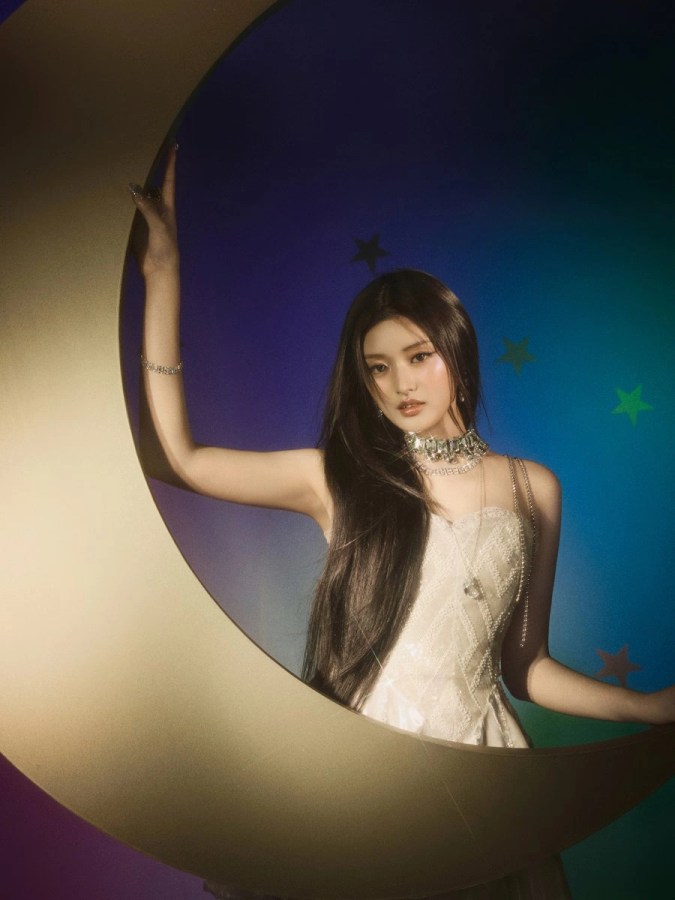 Athena (FIFTY FIFTY) Perfil&nbsp;(2026)