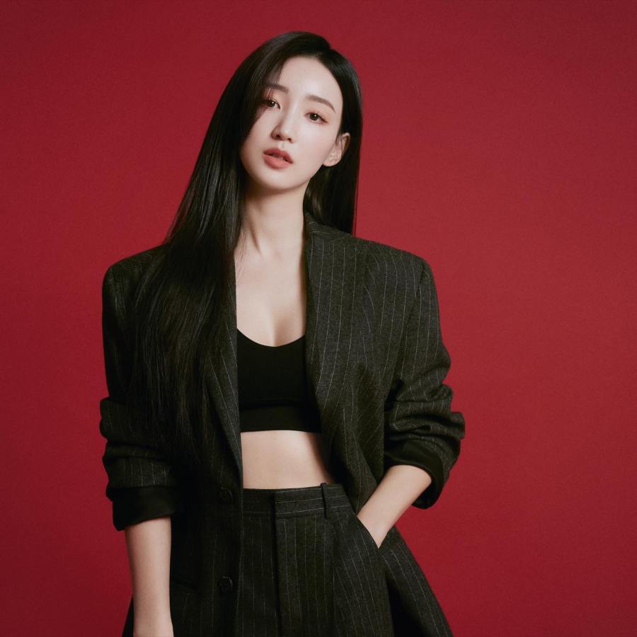 Shin Yeon Suh (Hana) (ex-Gugudan) Perfil&nbsp;(2026)