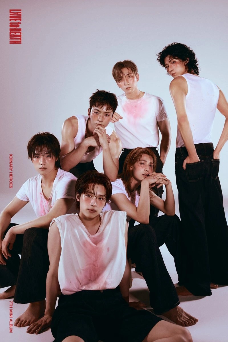 Xdinary Heroes ⑤ XDINARY HEROES OFFICIAL LIGHTSTICK - K-Line Store